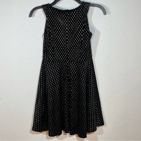 Girls Belle Badgley Mischka Black dress with silver Fit and Flare dress 10 - Picture 2 of 10